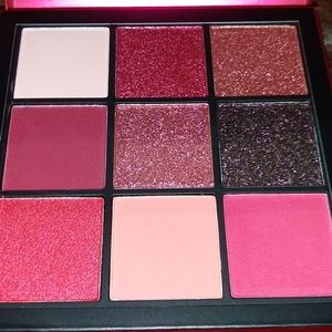 Huda Beauty... Beautiful, Ruby Eyeshadow Palette